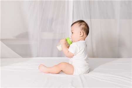 亚东县供卵生下孩子后悔了，亚东县国内哪家医院可以供卵，一个月宝宝能吃铁