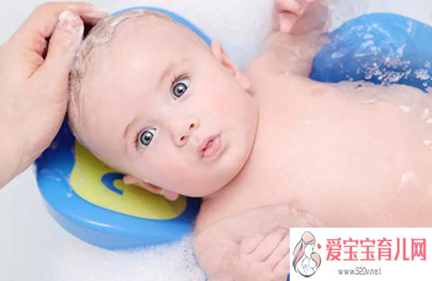 宝宝长湿疹可以洗澡吗宝宝长湿疹怎么洗澡